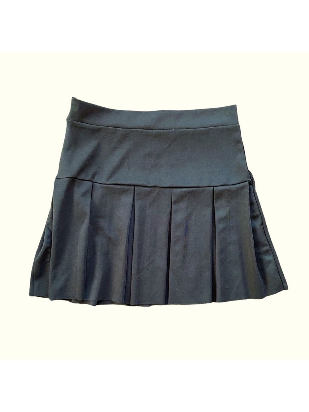 2/$15 Romwe Black Pleated Mini Skirt Size Small